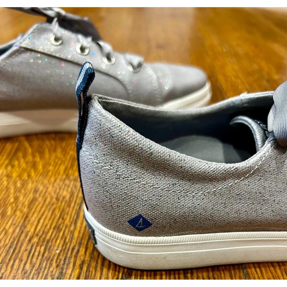 Sperry Top Sider Crest Vibe Lace Up Low Top Sneakers Gray Sparkle Canvas - SZ 6M